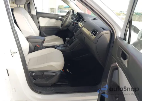 2021 Volkswagen Tiguan 2.0T Se/2.0T Se R-Line Black/2.0T Sel z USA, uszkodzony, nr VIN 3VV2B7AX9MM159112